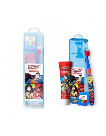 KIT INFANTIL DENTALCLEAN HEROIS ESCOVA DENTAL+FIO DENTAL+GEL DENTAL APARTIR 3 ANOS